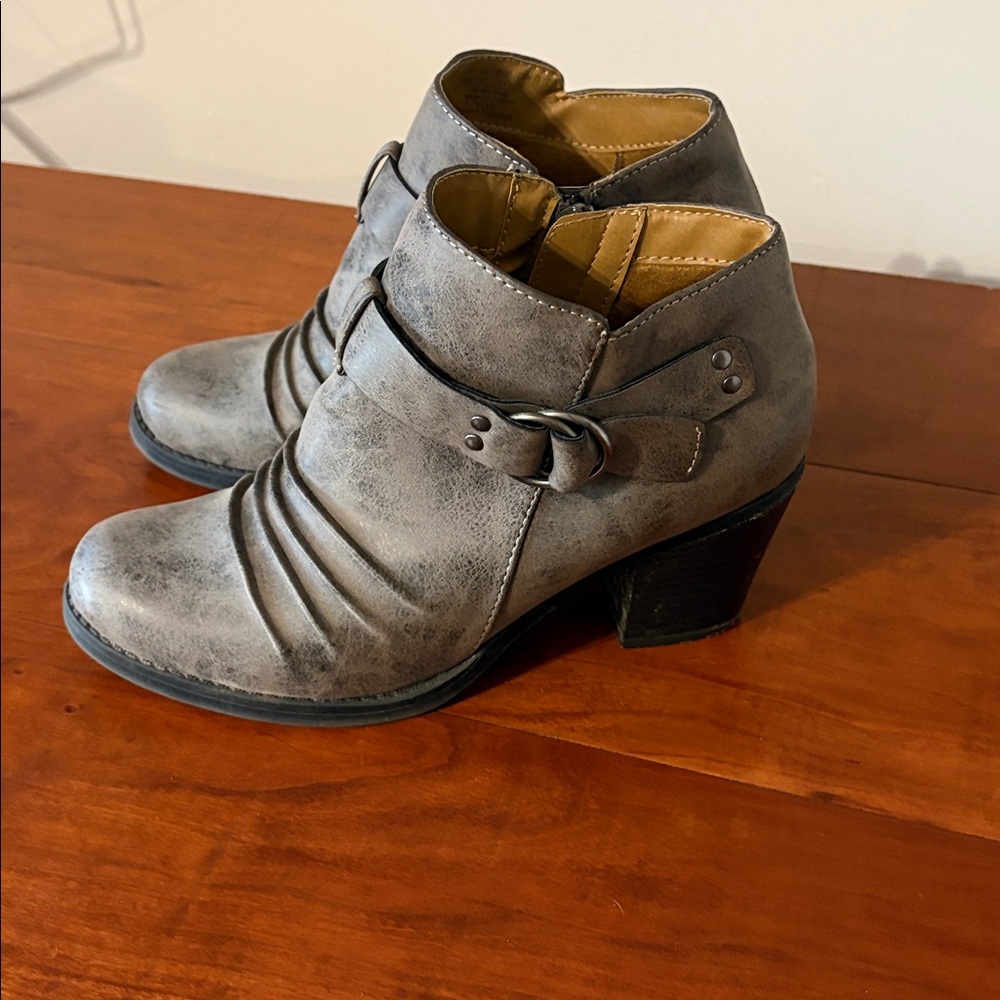 Taupe Buckle Ankle Boots Western Moto Boho Women’s 9 - Picture 2 of 8